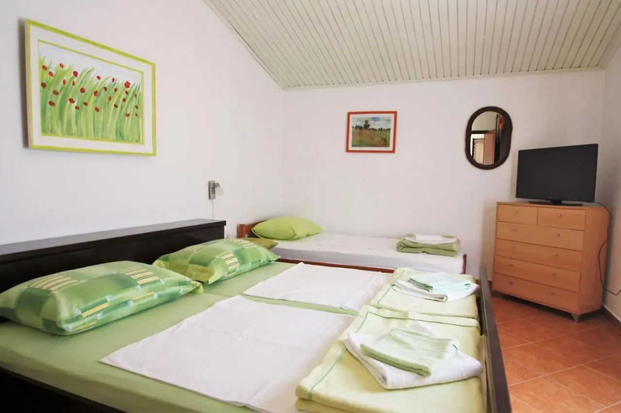 Apartments Rebic Porec Guest house