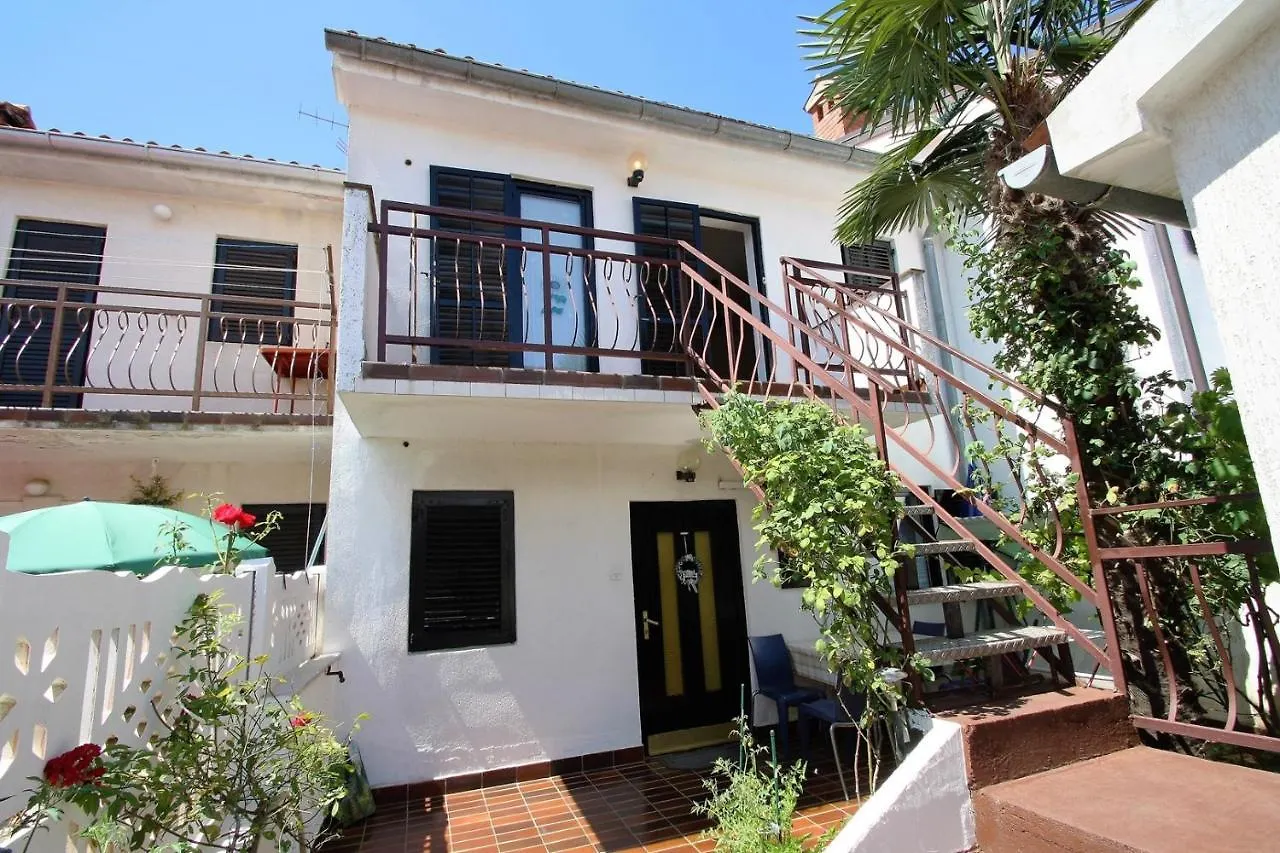 Apartments Rebic Porec Guest house